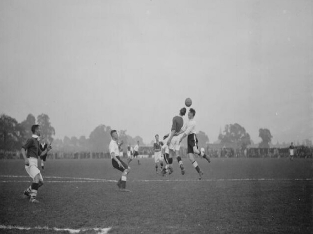 Bromley vs London Paper Mills, FA Cup, 1937