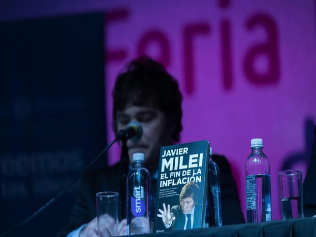 Milei en la presentación de su libro