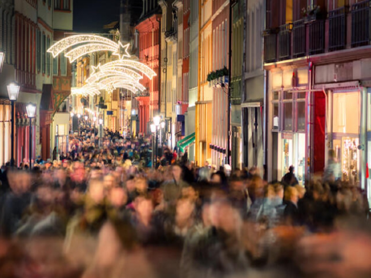 Multitud navideña en Heidelberg, Alemania