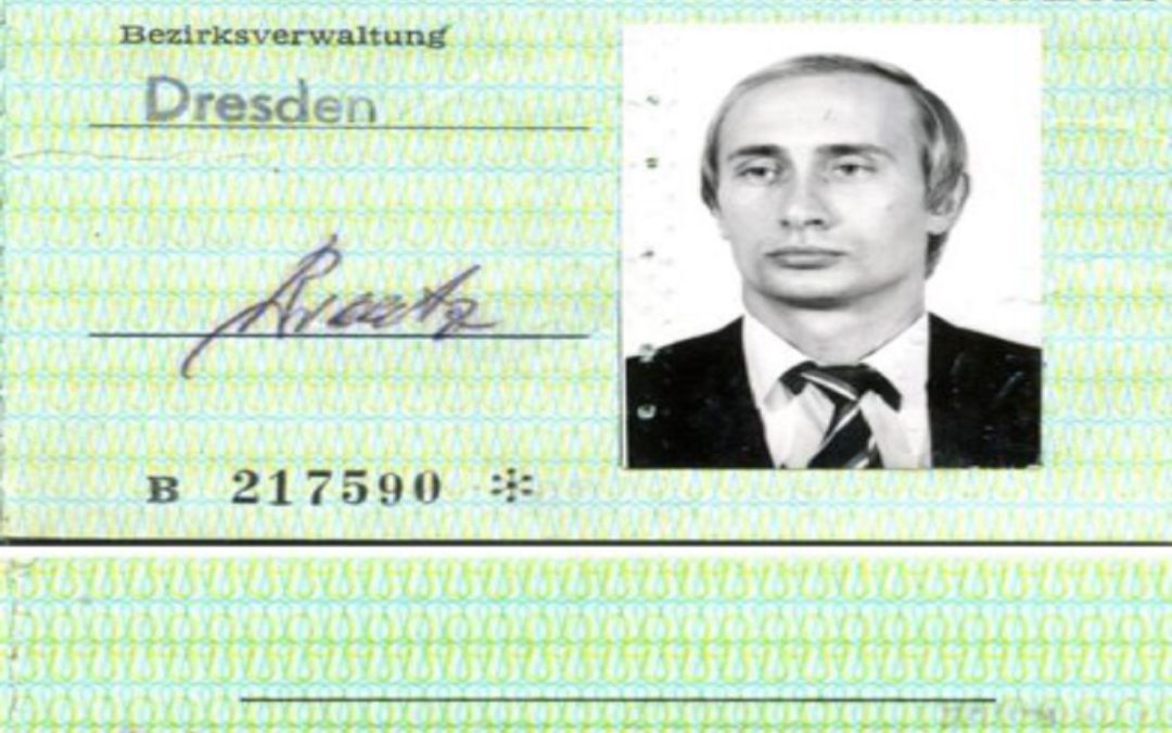 Vladimir Putin, agente secreto del KGB