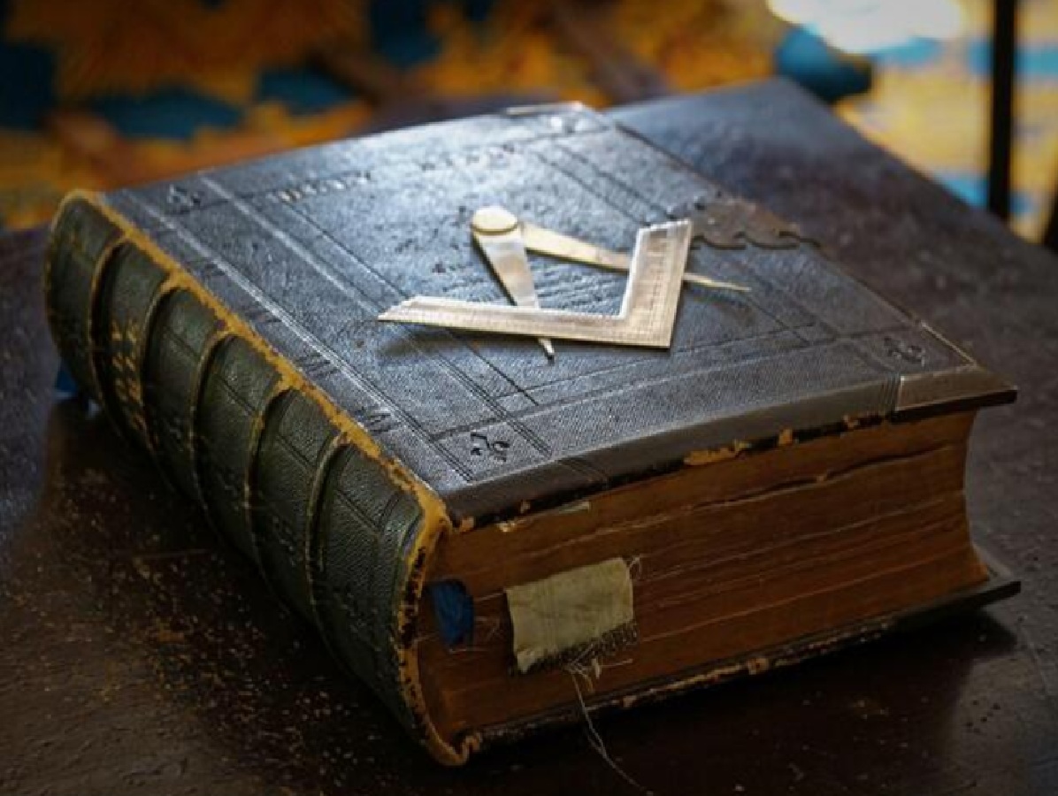 Biblia de la antigua masonería