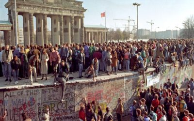 ¿Cómo se produjo la transición del comunismo al capitalismo?