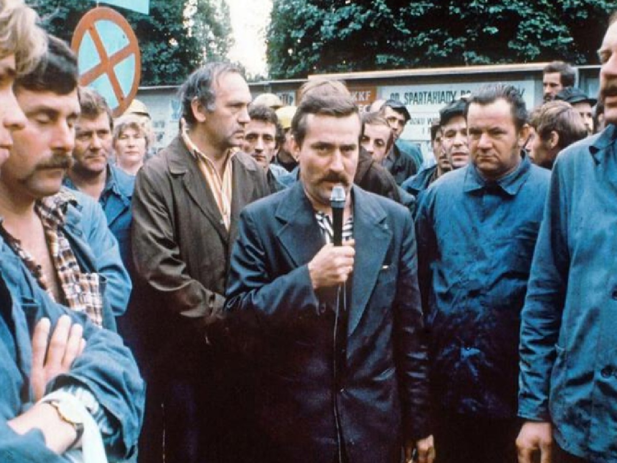 Lech Wałęsa en un discurso
